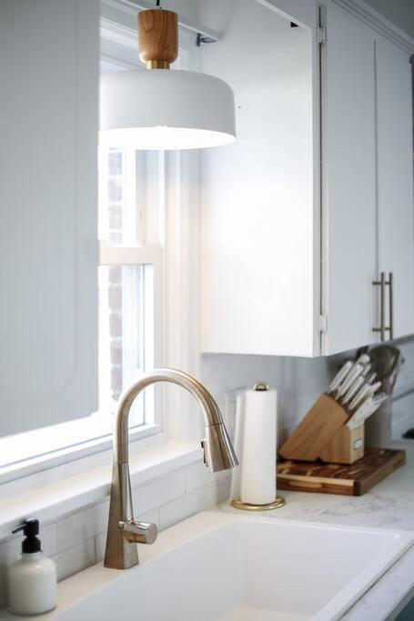 End Zone Escape-Light And Bright Hof Village Home Canton Luaran gambar